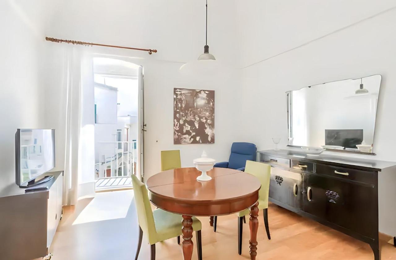 Ostuni 10Min Dal Mare - Dimora Luxury Con Terrazza Apartment Luaran gambar