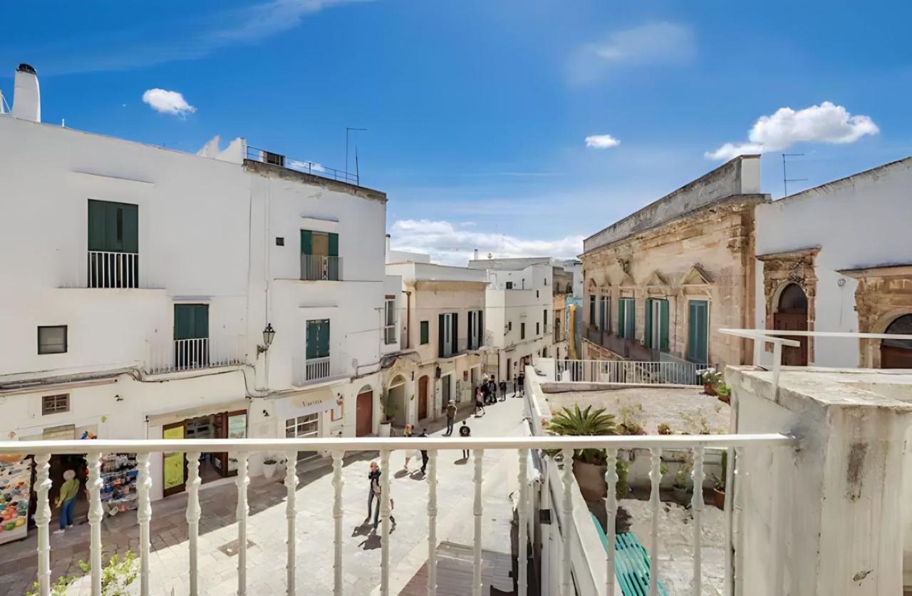 Ostuni 10Min Dal Mare - Dimora Luxury Con Terrazza Apartment Luaran gambar