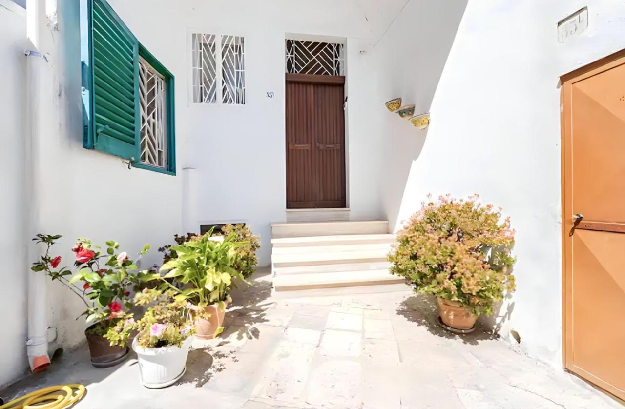 Ostuni 10Min Dal Mare - Dimora Luxury Con Terrazza Apartment Luaran gambar